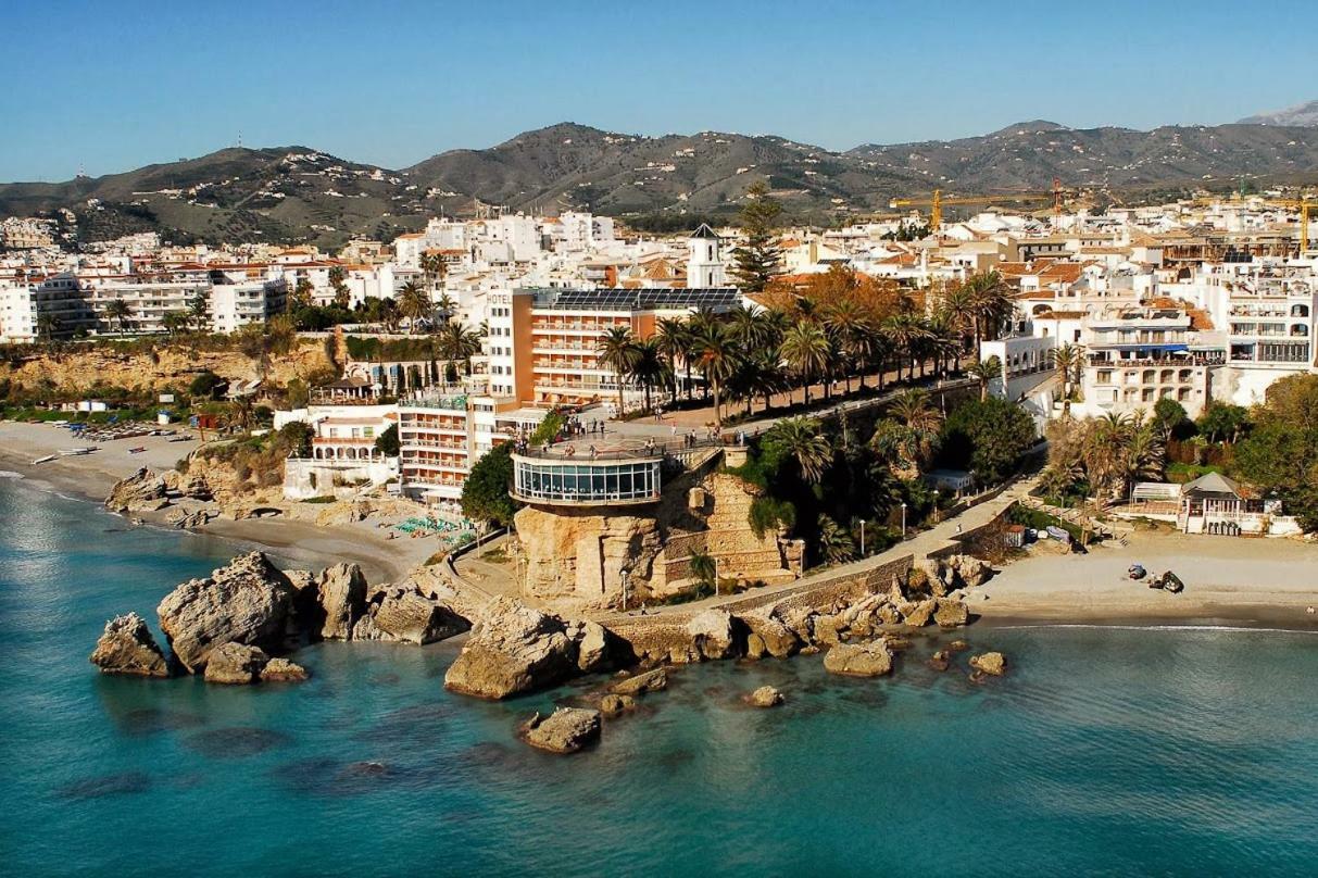 Apartamento en Nerja Bagian luar foto